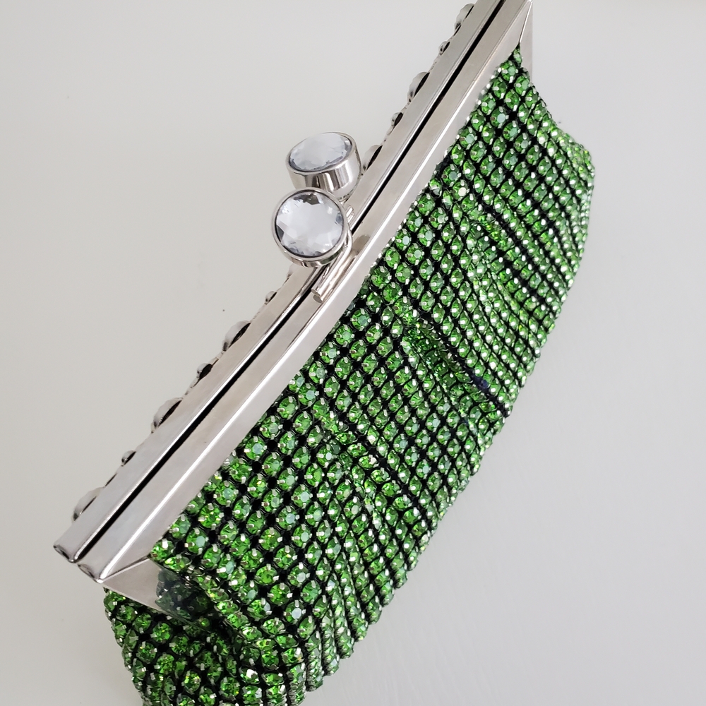 Elegant Green Crystal Clutch With Shoulder Strap - Picture 5 of 5